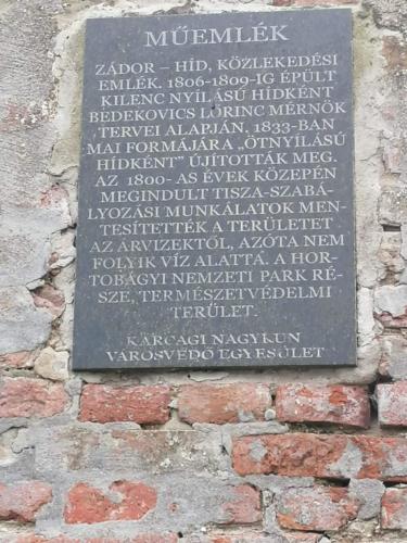 image208